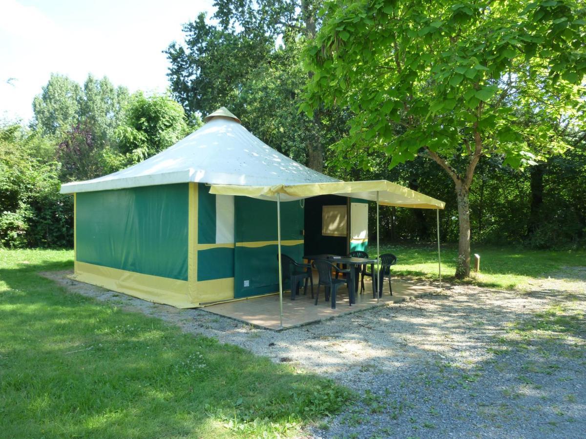 מלון Savigny-en-véron Camping La Fritillaire מראה חיצוני תמונה